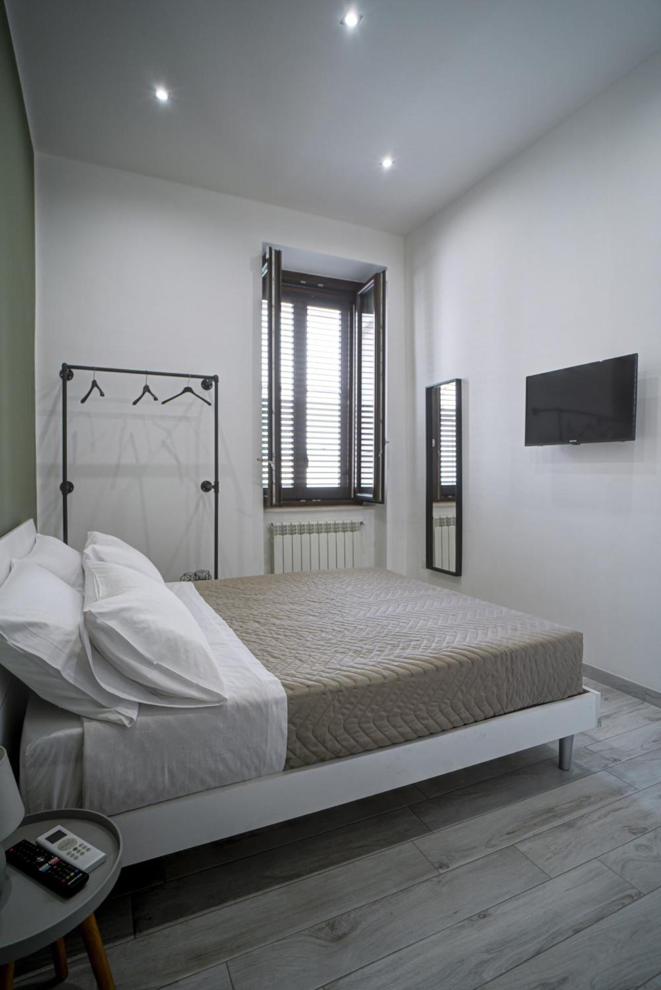 Alivi Indipendent Apartment บรินดิซิ ภายนอก รูปภาพ