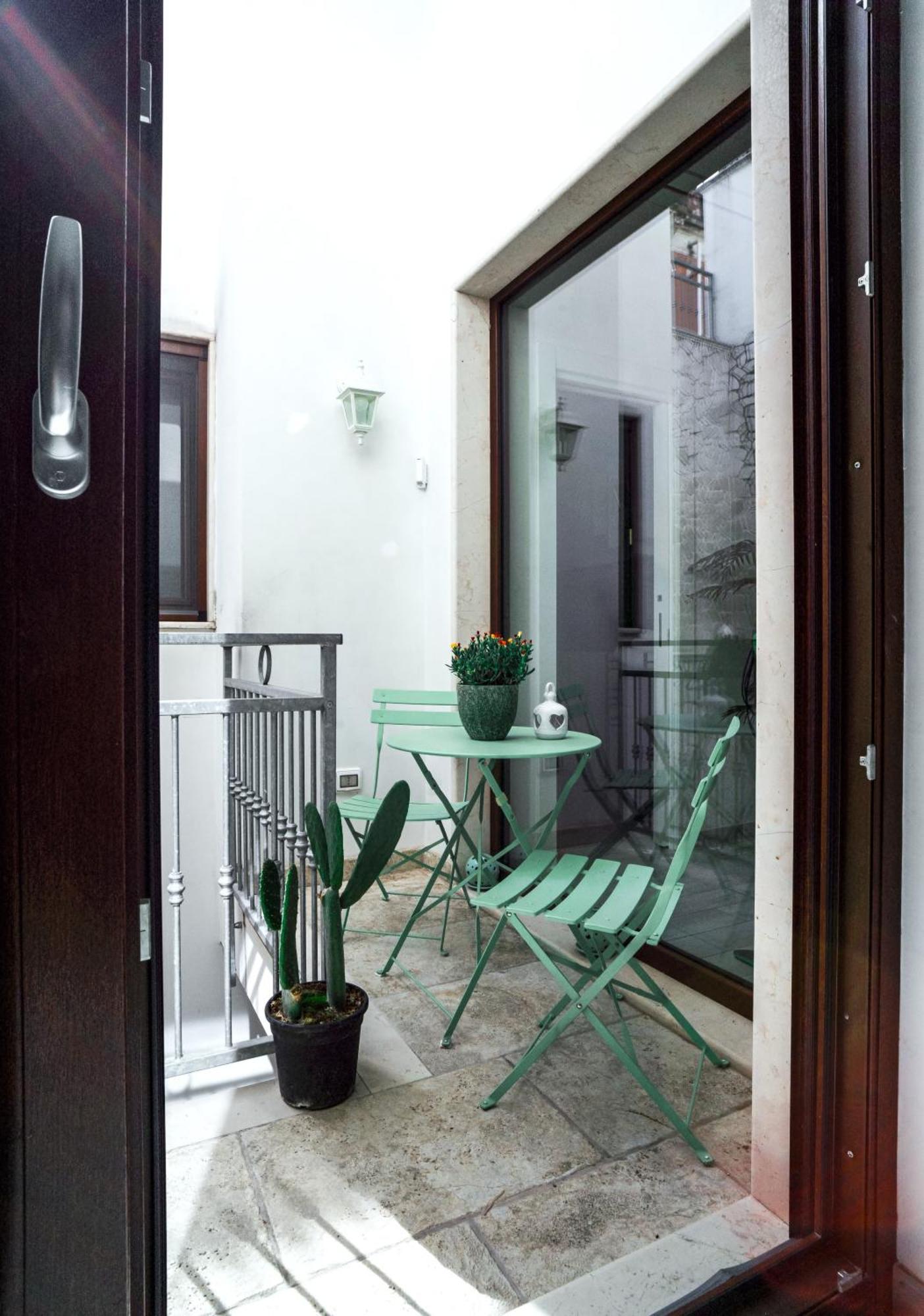 Alivi Indipendent Apartment บรินดิซิ ภายนอก รูปภาพ